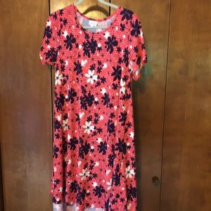 LuLaroe Carley dress size medium